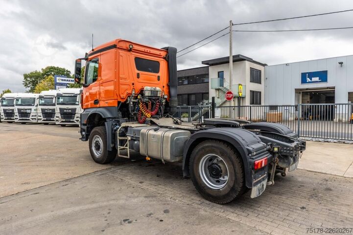 SZM tiêu chuẩn Mercedes-Benz AROCS 2145 - 4X4