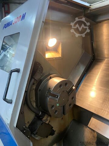 Torno CNC DOOSAN Puma 300MC