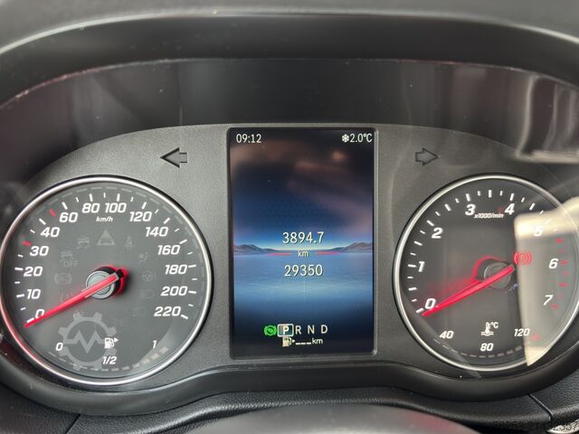 小型客车 Mercedes-Benz T 180 AUT Fernlichtass. Kam. KeyLess KlimaA LED