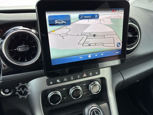 小型客车 Mercedes-Benz T 180 AUT Fernlichtass. Kam. KeyLess KlimaA LED