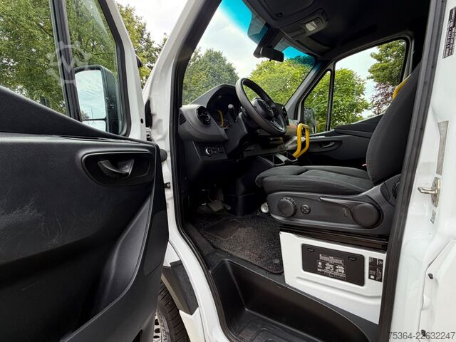 Kleinbus MERCEDES-BENZ Sprinter 311 Cdi 9Sitze Rollstuhllift Klima Navi