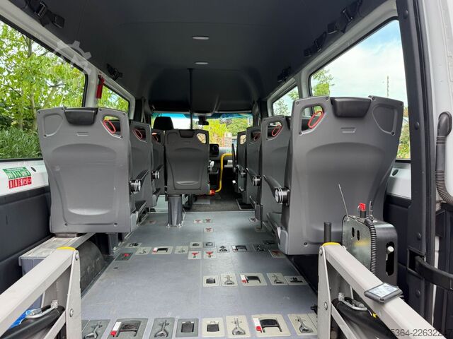 Kleinbus MERCEDES-BENZ Sprinter 311 Cdi 9Sitze Rollstuhllift Klima Navi