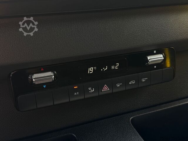 Kleinbus MERCEDES-BENZ Sprinter 311 Cdi 9Sitze Rollstuhllift Klima Navi