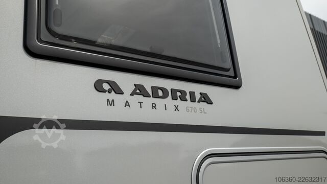 ADRIA MATRIX 670 SL - 60Y SEMI-INTEGRAL BARU ADRIA MATRIX 670 SL - 60Y