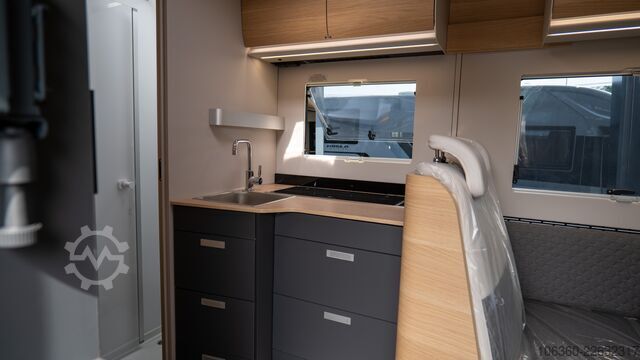 ADRIA MATRIX 670 SL - 60Y SEMI-INTEGRAL BARU ADRIA MATRIX 670 SL - 60Y