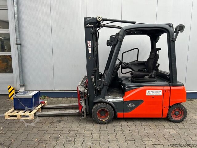 Carretilla eléctrica de 4 ruedas Linde E20PL -02 EVO