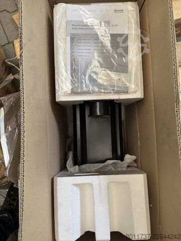 Сервомотор Bosch Rexroth / Indramat MHD093C-058-PG1 MHD093C-058-PG1-AN