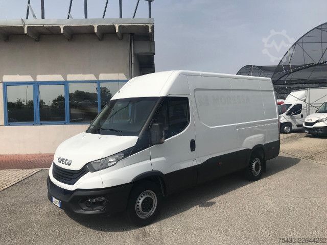 पैनल वैन IVECO DAILY 35S14 V FURGONE