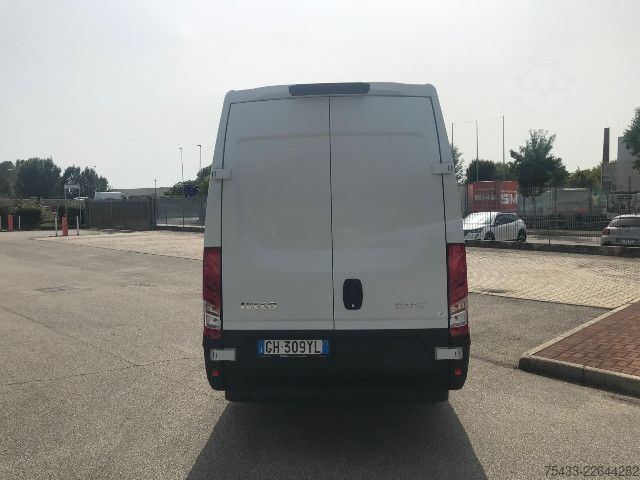 पैनल वैन IVECO DAILY 35S14 V FURGONE