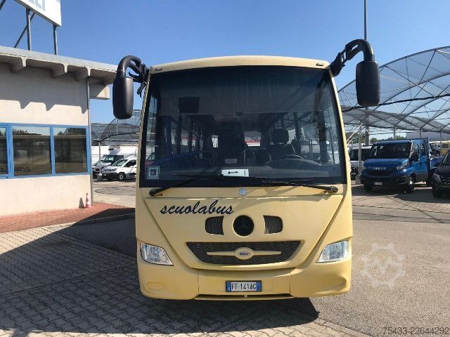 Autobus Mercedes-Benz ATEGO SITCAR SCUOLABUS 54+3+1