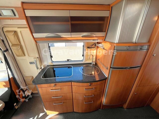 Integraal camper HYMER/ERIBA B 614 - Festbett- Klima -  - Solar -