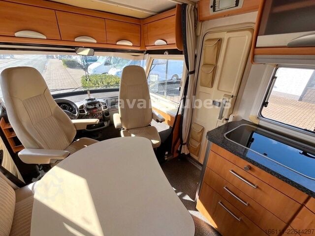Integraal camper HYMER/ERIBA B 614 - Festbett- Klima -  - Solar -