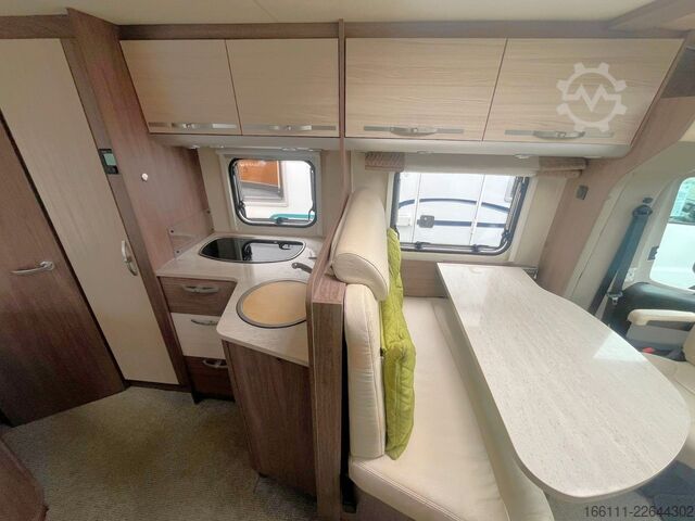 Half-integraal camper BÜRSTNER Nexxo T 660 - Festbett -  - Klima -