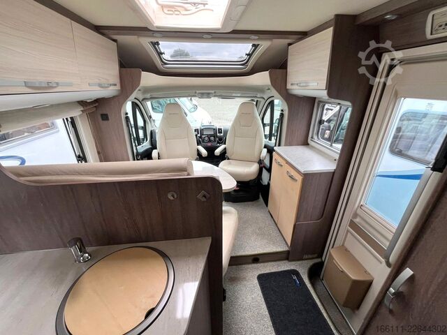 Half-integraal camper BÜRSTNER Nexxo T 660 - Festbett -  - Klima -