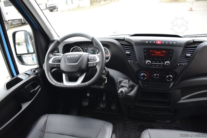 Furgão pick-up Iveco Daily  35S18 DOKA 7-Sitzer Pritsche Maxi AHK 3,5T