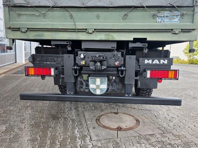 Klizna cerada MAN TGA 18.360 4x4 BB 3 Sitze Schalter Expedition