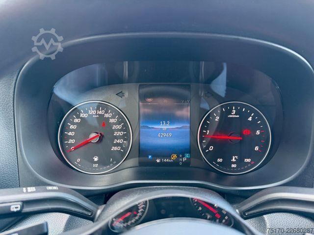 микробус Mercedes-Benz Vito 116 CDI 9G Tourer Pro 2xKlima el Türen