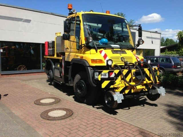 Грузовик специального назначения UNIMOG U 400 Road and Rail