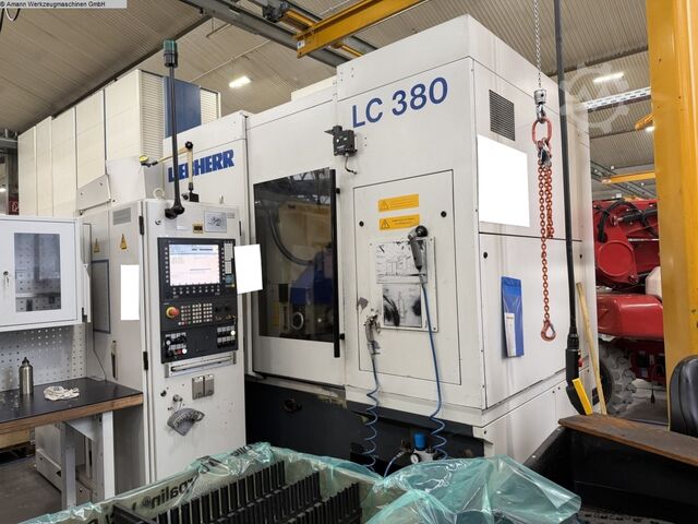 Zobratu frēzmašīna - vertikālā LIEBHERR LC380