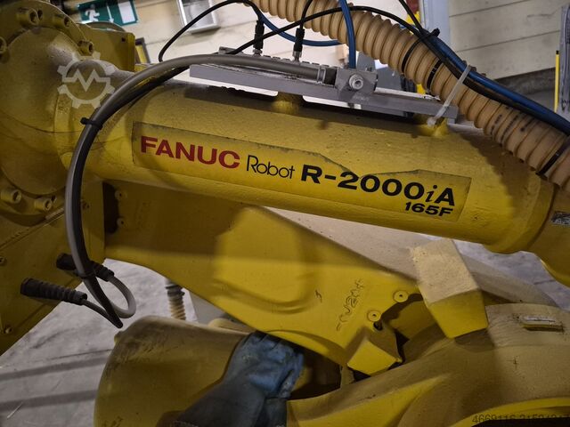 Pramoninis robotas FANUC R-2000iA-165F