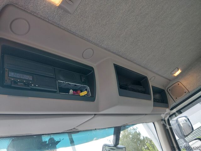Trostani kiperski kamion DAF LF 290 FA