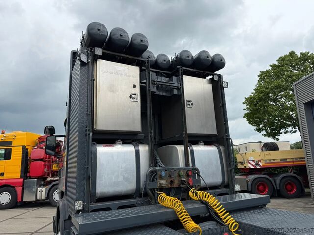 Didelė apkrova Scania R580 V8 LA 8x4/4