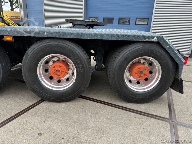 Didelė apkrova Scania R580 V8 LA 8x4/4