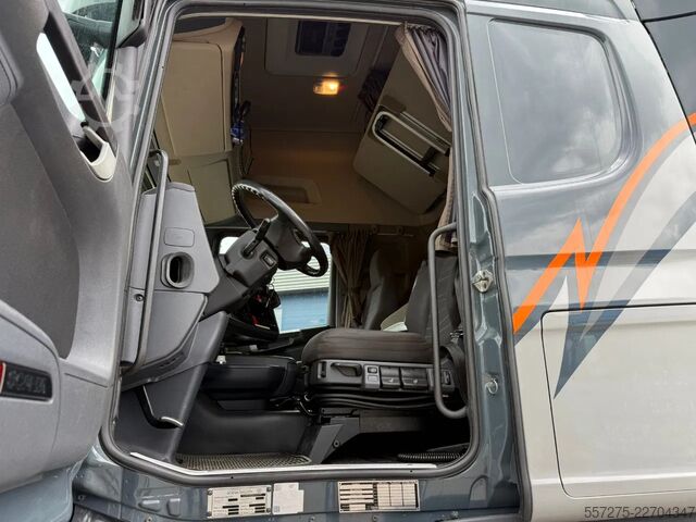 Didelė apkrova Scania R580 V8 LA 8x4/4
