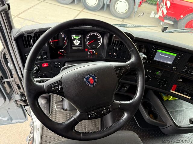 Didelė apkrova Scania R580 V8 LA 8x4/4