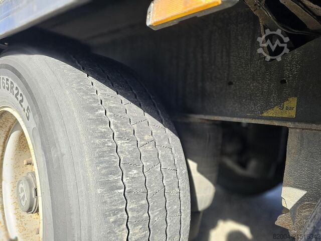 Cortina lateral KRONE SD -SLIDING ROOF - KRONE/VALX AXLES - DUTCH TRA...