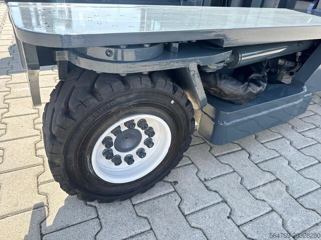 Nelosreittinen trukki Combilift C4000 /2015 /Triplex 7500 mm/Only 5481 h