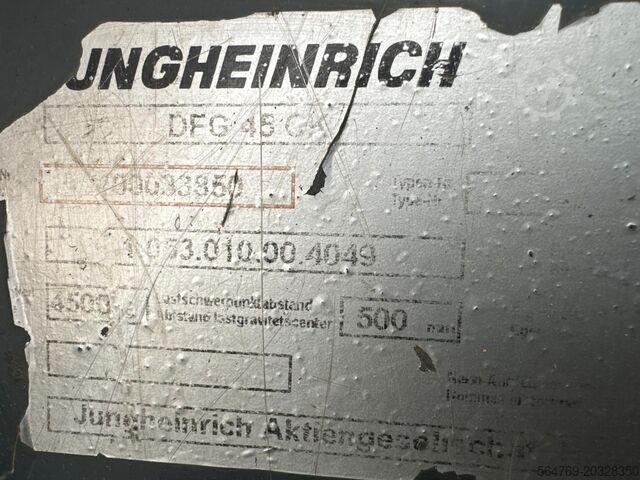 Keturratis šakinis krautuvas Jungheinrich DFG45/Positioner+sideshift/Air condition