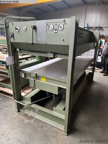 Mesin penekan venir JOOS HP65/2