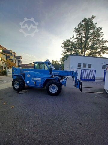 телескопический погрузчик Merlo P 38.14