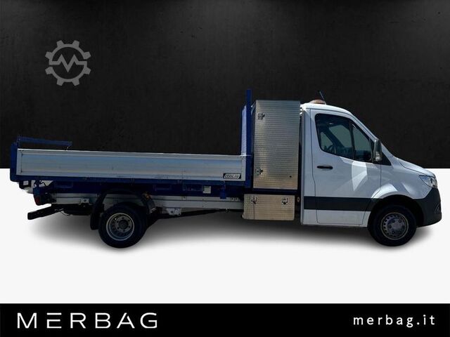 Грузовик специального назначения Mercedes-Benz Sprinter