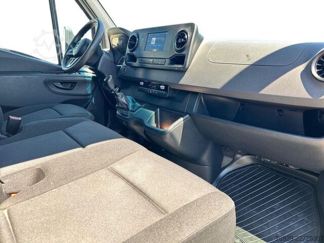 Грузовик специального назначения Mercedes-Benz Sprinter