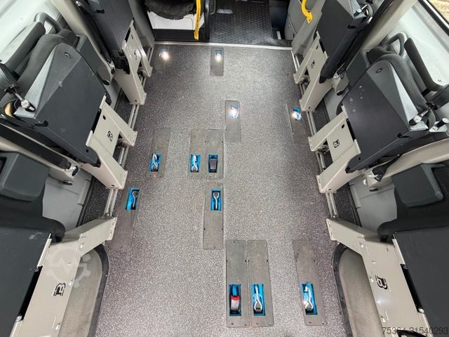 Minibus MERCEDES-BENZ Sprinter 313 BlueTEC 9Sitze+Rollstuhllift Klima