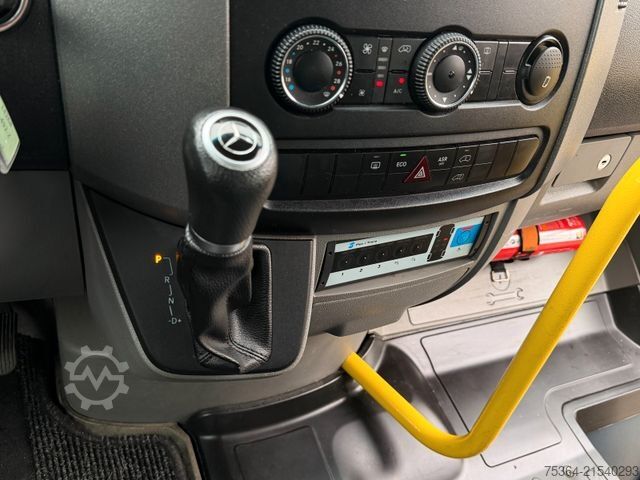 Minibus MERCEDES-BENZ Sprinter 313 BlueTEC 9Sitze+Rollstuhllift Klima
