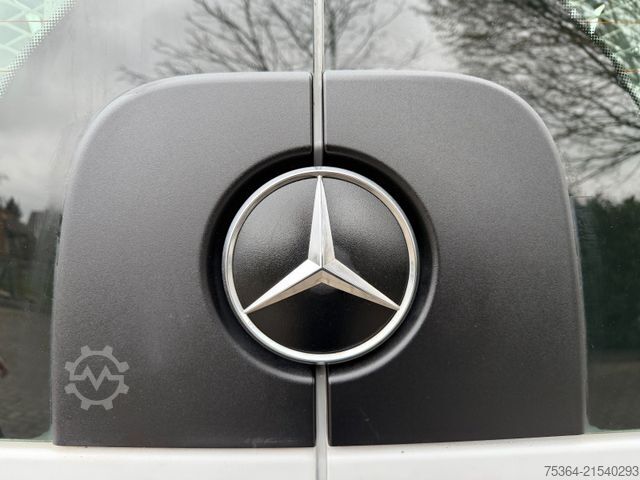 Minibus MERCEDES-BENZ Sprinter 313 BlueTEC 9Sitze+Rollstuhllift Klima