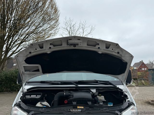 Minibus MERCEDES-BENZ Sprinter 313 BlueTEC 9Sitze+Rollstuhllift Klima