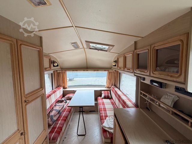 Caravane  Award Daystar 8010 Wohnwagen Boiler Backoven Wc