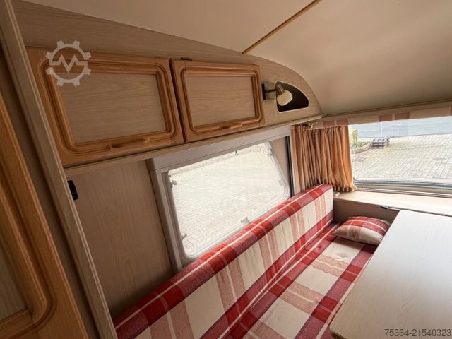 Caravane  Award Daystar 8010 Wohnwagen Boiler Backoven Wc