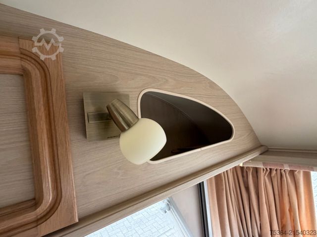 Caravane  Award Daystar 8010 Wohnwagen Boiler Backoven Wc