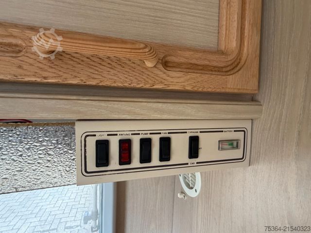 Caravane  Award Daystar 8010 Wohnwagen Boiler Backoven Wc