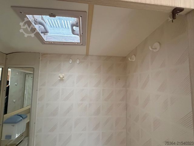 Caravane  Award Daystar 8010 Wohnwagen Boiler Backoven Wc