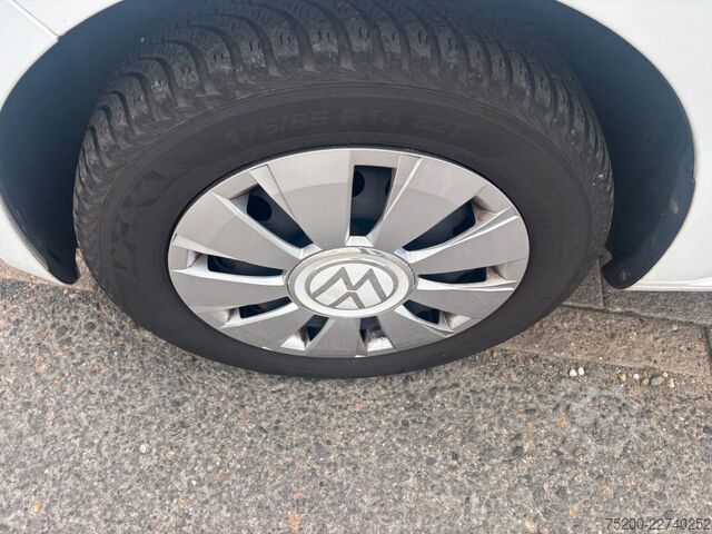 Kombijevsko vozilo VW up!