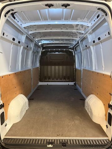 Панелен ван OPEL Movano Kasten L3H2 Klima Tempomat R-CAM 1.Hand