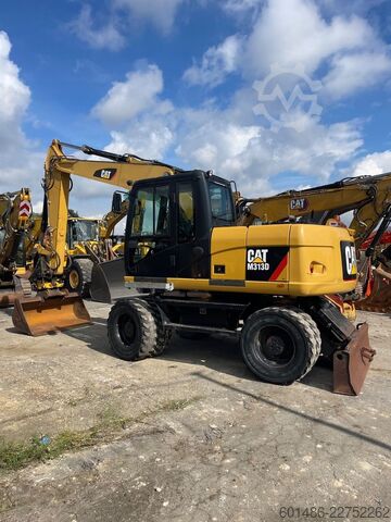 Hjulgraver CATERPILLAR M313 D