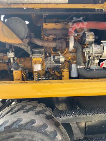 Hjulgraver CATERPILLAR M313 D