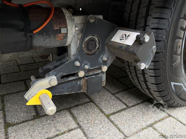 Kemperis KIP Hy-Line KH48T Mover Warm Wasser Vorzelt